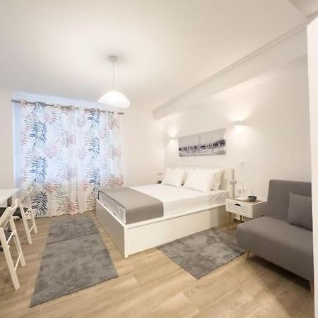 Апартаменты Petite Retreat In Kolonaki, Athens /Netflix Экстерьер фото