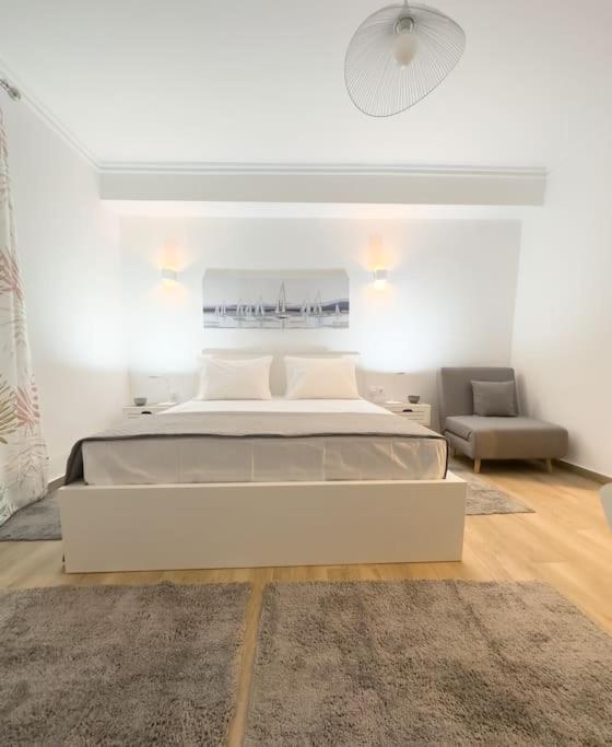 Апартаменты Petite Retreat In Kolonaki, Athens /Netflix Экстерьер фото